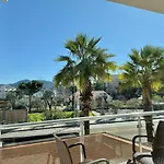 Deniz Manzarali, Plaja 100 Metre, Luks 2 Apartman *