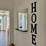 Deniz Manzarali, Plaja 100 Metre, Luks 2 Apartman *