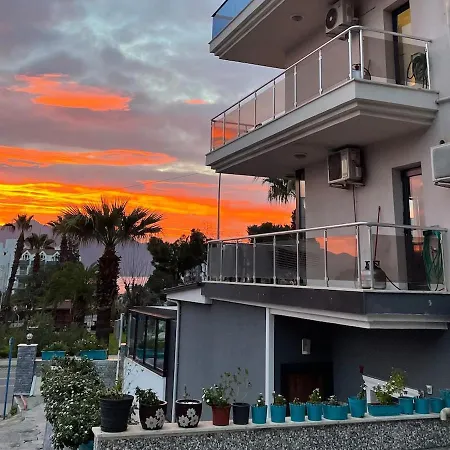 Deniz Manzarali, Plaja 100 Metre, Luks 2 Apartment Marmaris