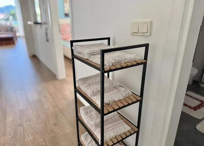 Deniz Manzarali, Plaja 100 Metre, Luks 2 * Marmaris